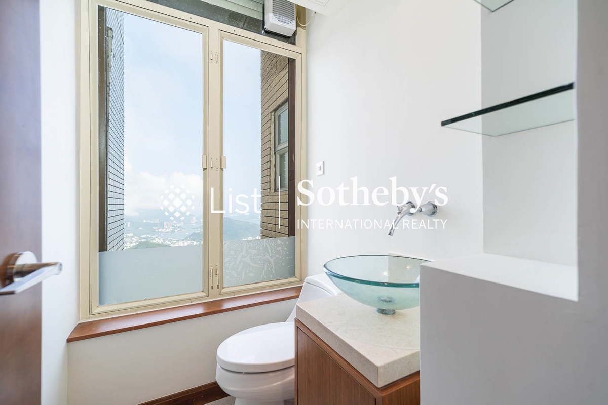 Mountain Lodge 崑廬 | Guest Powder Room