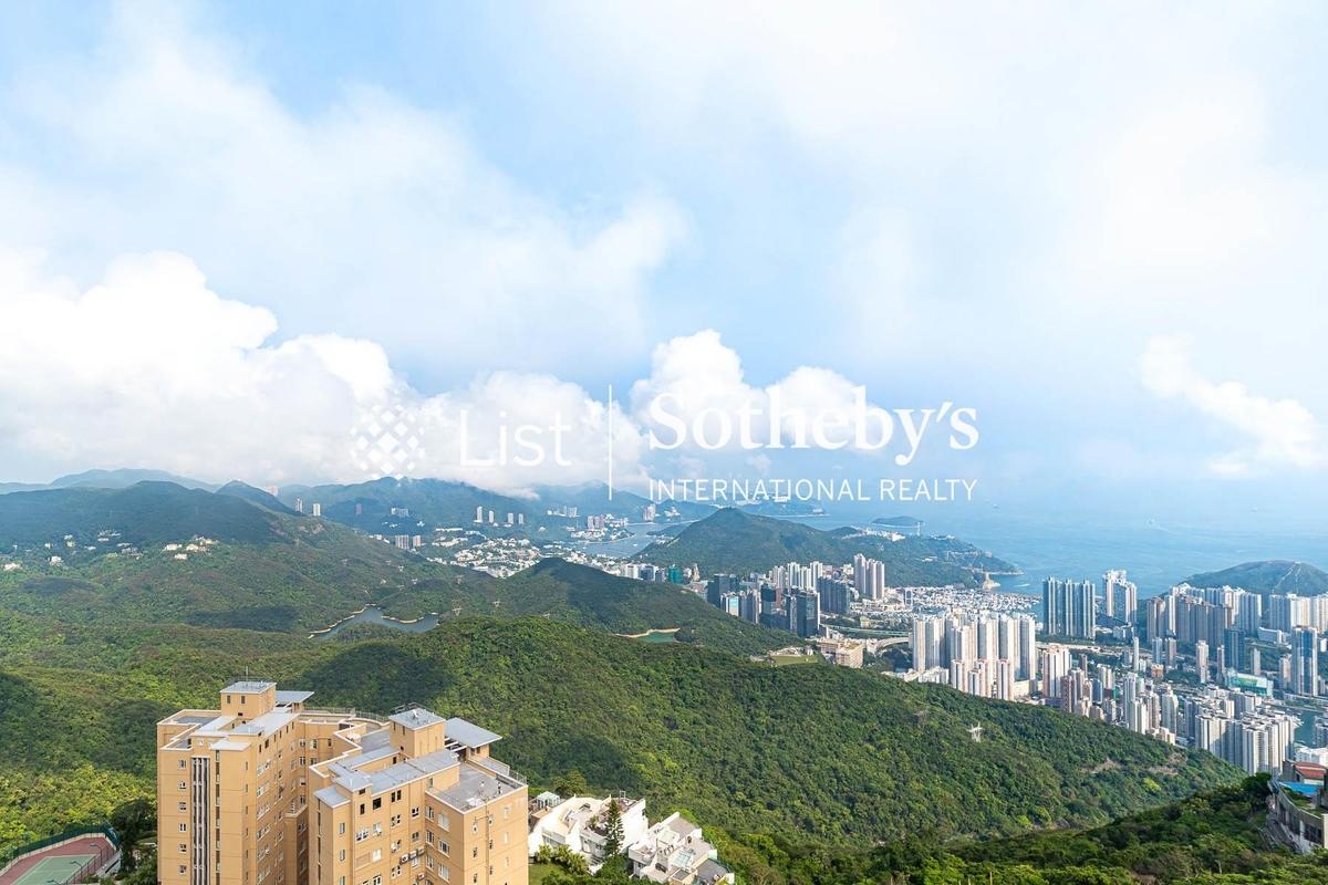 Mountain Lodge 崑廬 | View from Living Room