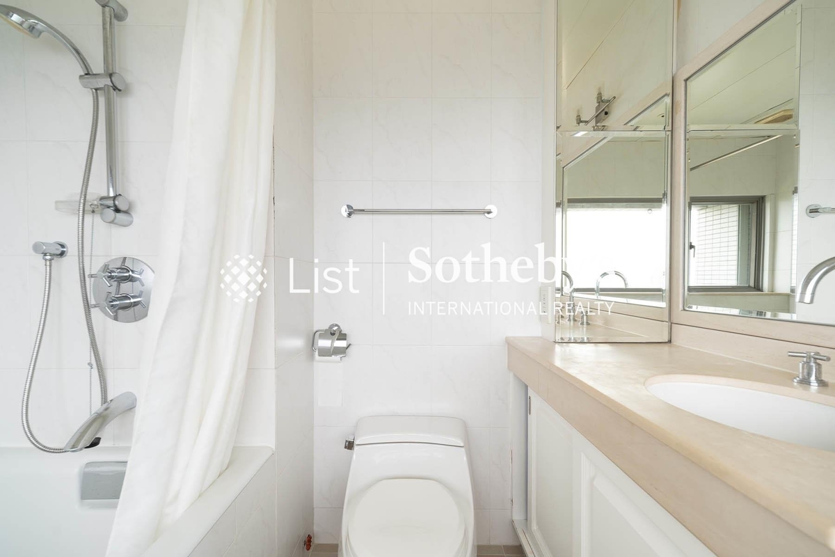 Mountain Lodge 崑廬 | Master Bathroom