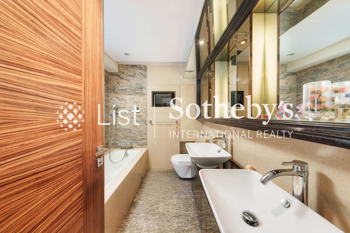 Serenade 上林 | Master Bathroom