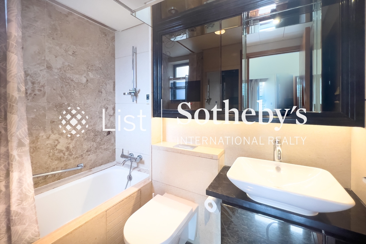 Serenade 上林 | Master Bathroom