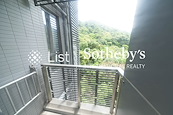 Serenade 上林 | Balcony off Kitchen