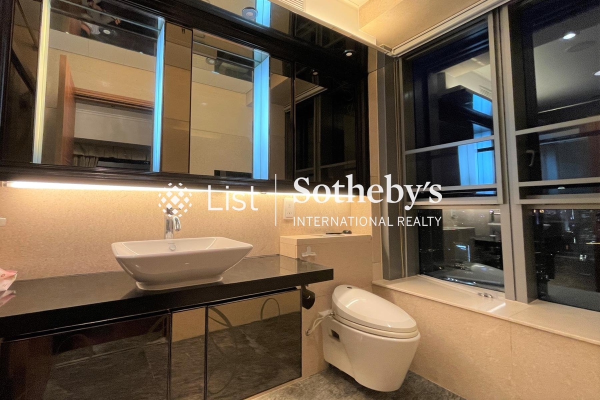 Serenade 上林 | Master Bathroom