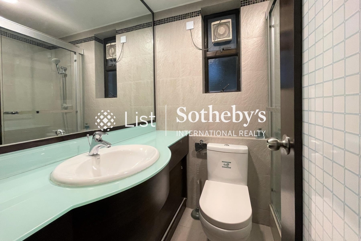 Yukon Heights 煜康臺 | Master Bathroom