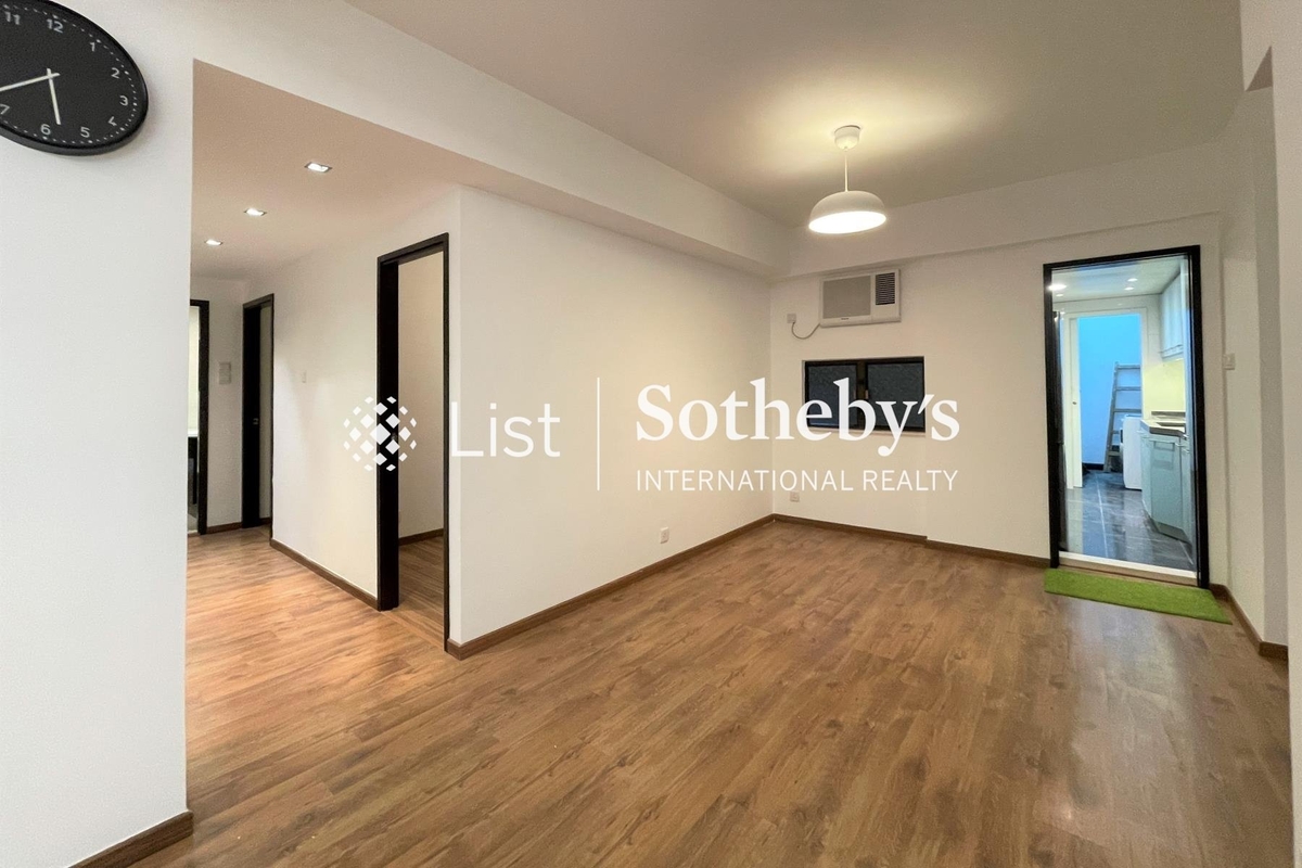 Yukon Heights 煜康臺 | Living and Dining Room