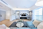 Carnation Court 康馨园 | Living Room