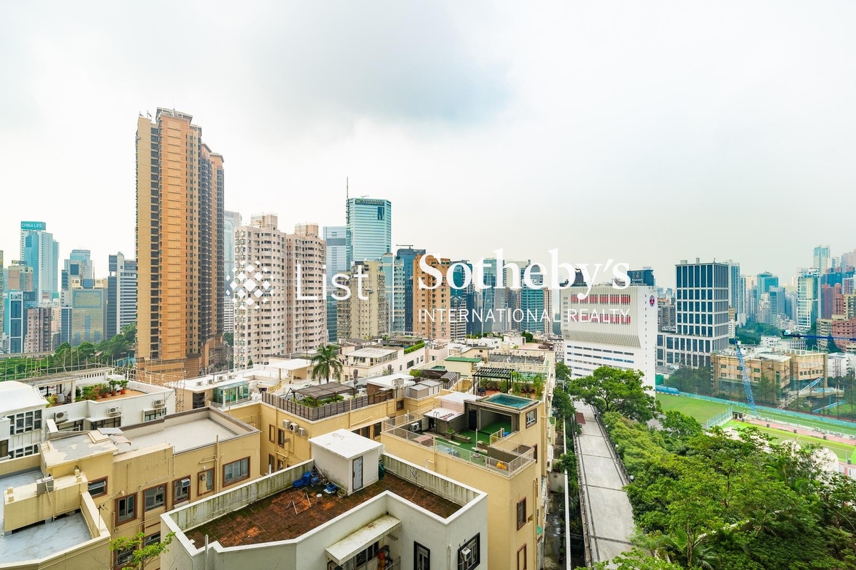 Beverly Hill 比華利山 | View from Living and Dining Room