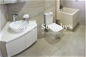 Beverly Hill 比華利山 | Master Bathroom