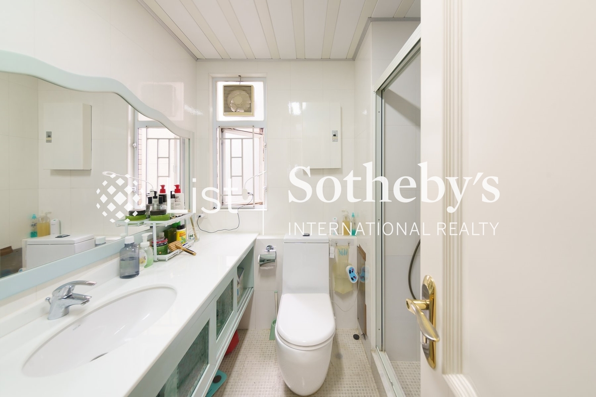 Beverly Hill 比華利山 | Guest Bathroom