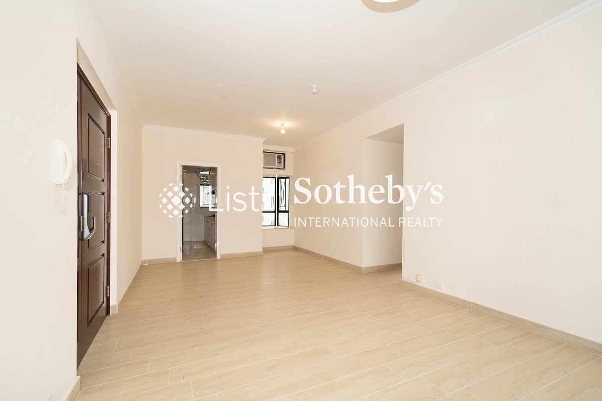 Beverly Hill 比華利山 | Living and Dining Room