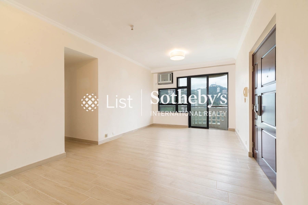 Beverly Hill 比華利山 | Living and Dining Room