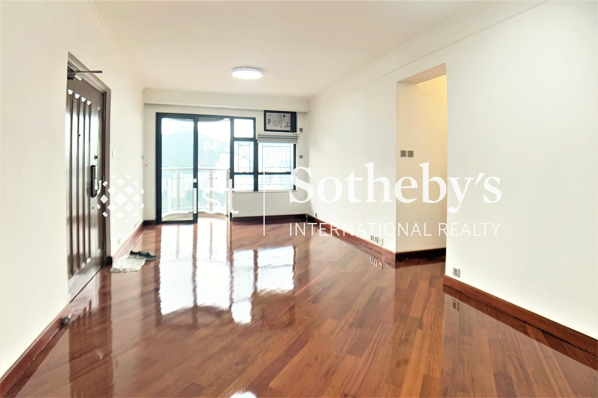 Beverly Hill 比華利山 | Living and Dining Room