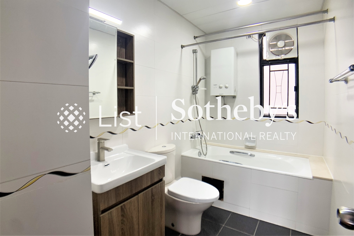 Beverly Hill 比華利山 | Master Bathroom