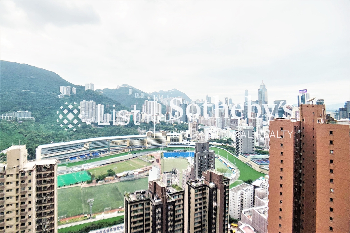 Beverly Hill 比華利山 | View from Living and Dining Room