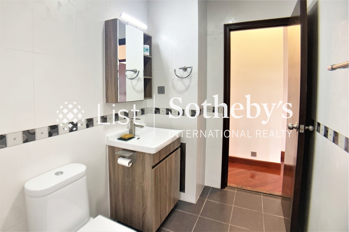 Beverly Hill 比華利山 | Guest Bathroom
