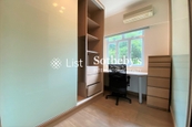Swiss Towers 瑞士花園 | Third Bedroom