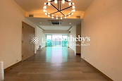 Swiss Towers 瑞士花園 | Living and Dining Room