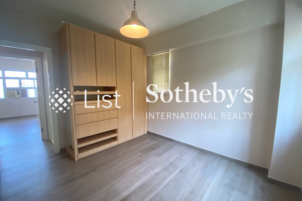 Swiss Towers 瑞士花园 | Master Bedroom