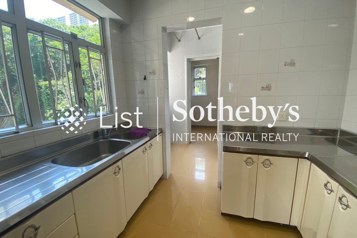 Swiss Towers 瑞士花园 | Kitchen