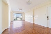 Jardine's Lookout Garden Mansion 渣甸山花園大廈 | Balcony off Living and Dining Room