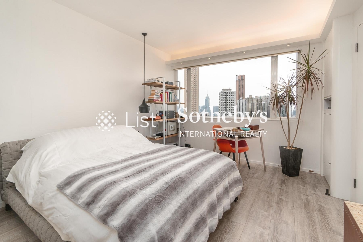 Jardine's Lookout Garden Mansion 渣甸山花園大廈 | Master Bedroom