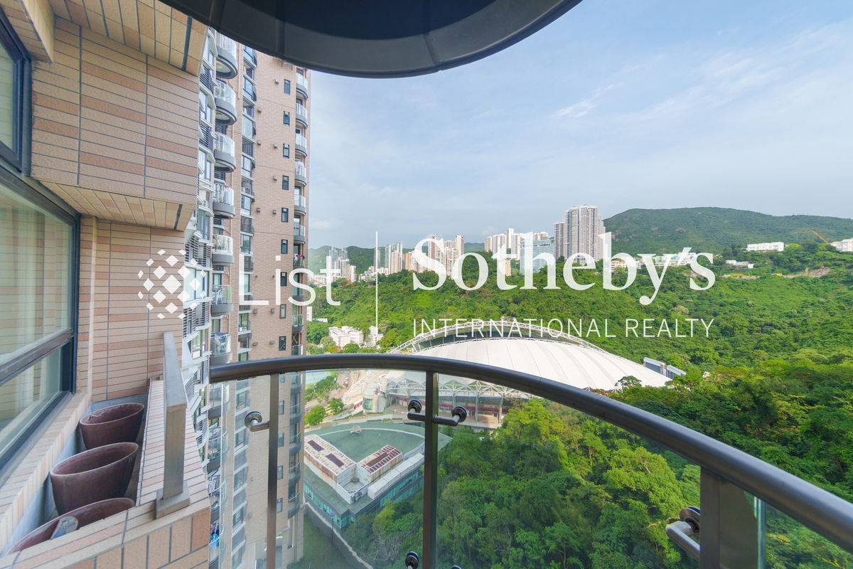 Beverly Hill 比華利山 | Balcony off Living and Dining Room