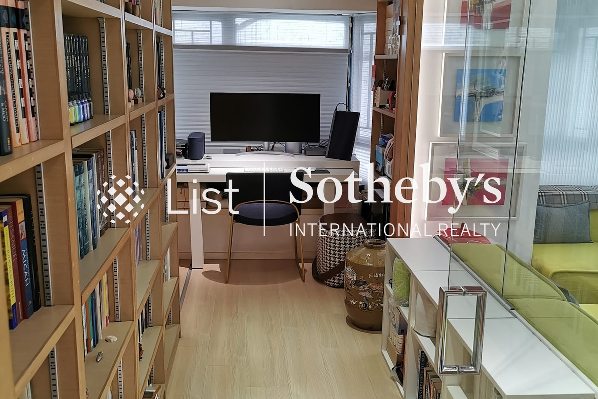 Beverly Hill 比華利山 | Foyer