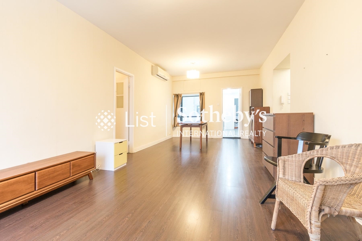 Beverly Hill 比華利山 | Living and Dining Room