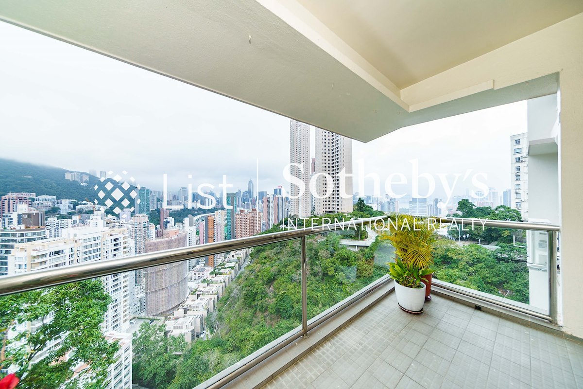 Lincoln Court 林肯大廈 | Balcony off Living and Dining Room