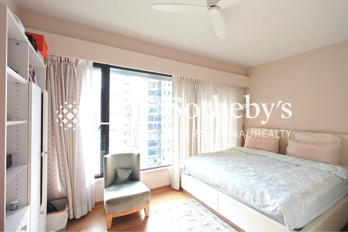 Winfield Building 云晖大厦 | Master Bedroom