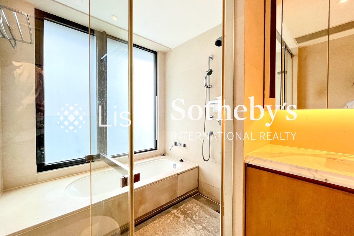 Winfield Building 雲暉大廈 | Guest Bathroom