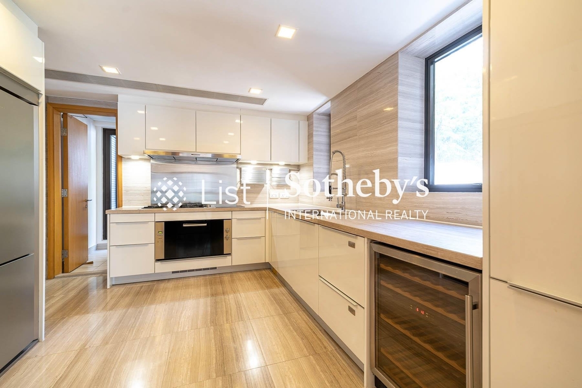 Winfield Building 雲暉大廈 | Kitchen