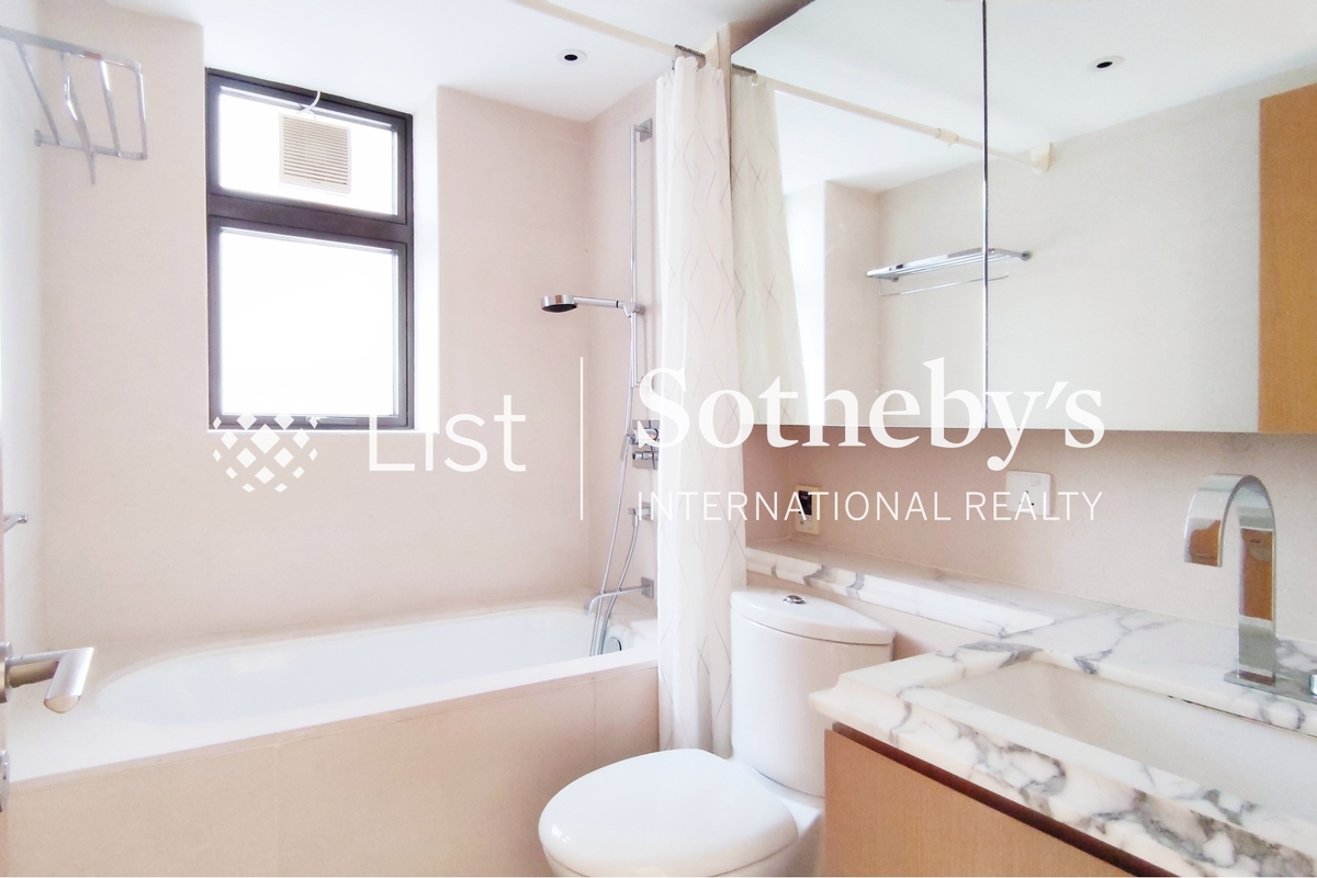 Winfield Building 雲暉大廈 | Guest Bathroom