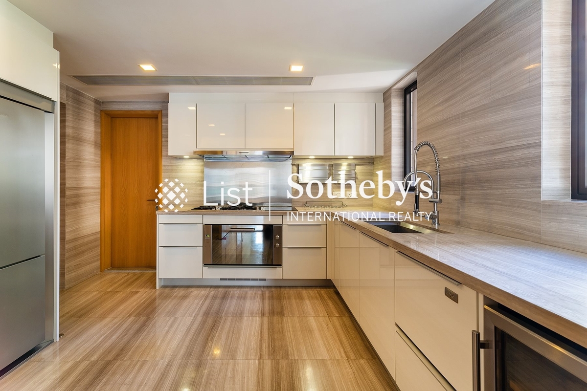 Winfield Building 雲暉大廈 | Kitchen