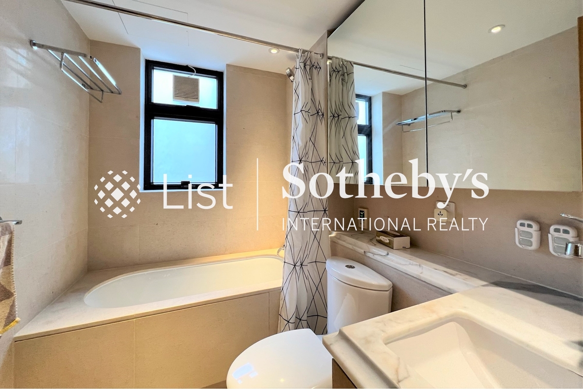 Winfield Building 雲暉大廈 | Guest Bathroom