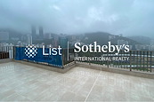 Winfield Building 雲暉大廈 | Private Roof Terrace