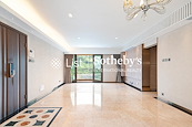 Winfield Building 雲暉大廈 | Living and Dining Room