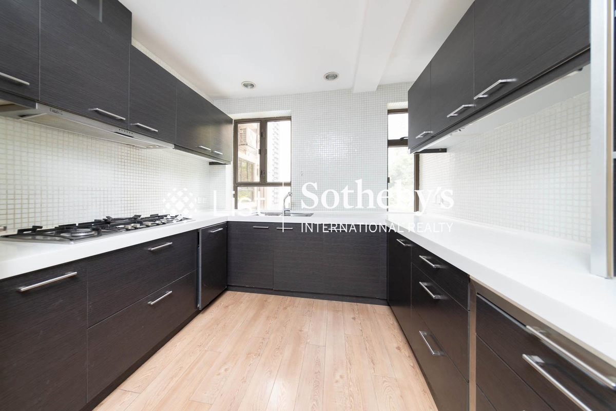 Winfield Building 雲暉大廈 | Kitchen