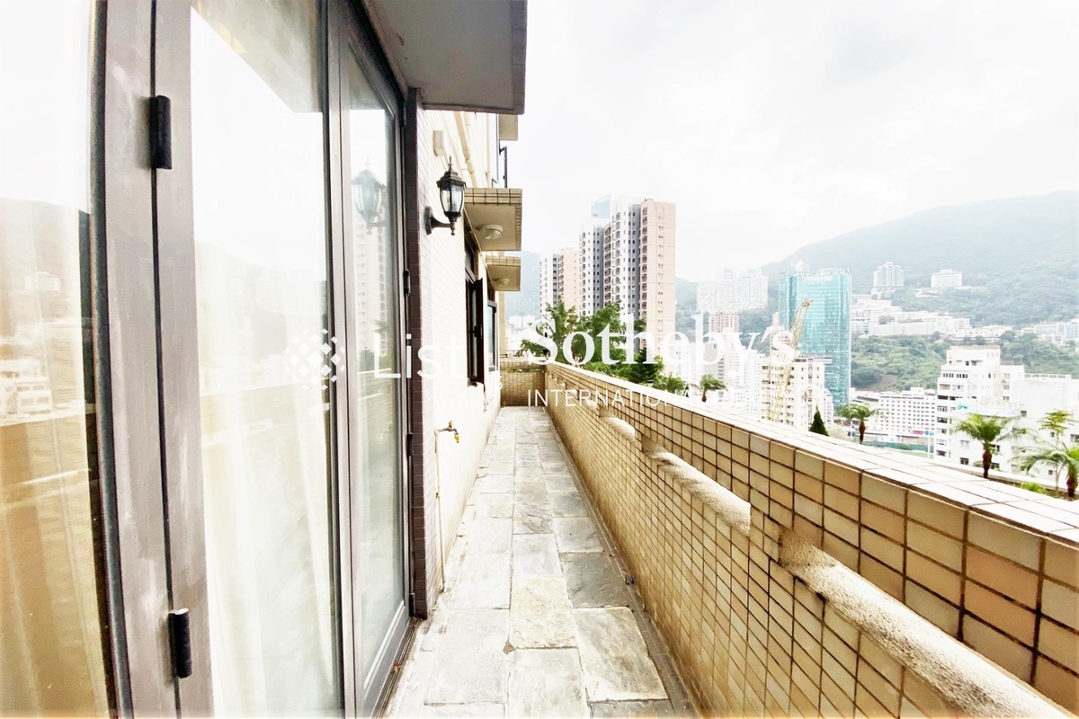 Villa Rocha 樂翠台 | Private Terrace off Living/ Dining Room & Third Bedroom