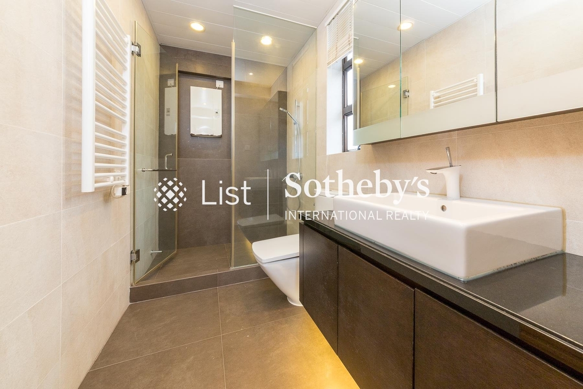 Villa Rocha 樂翠台 | Master Bathroom