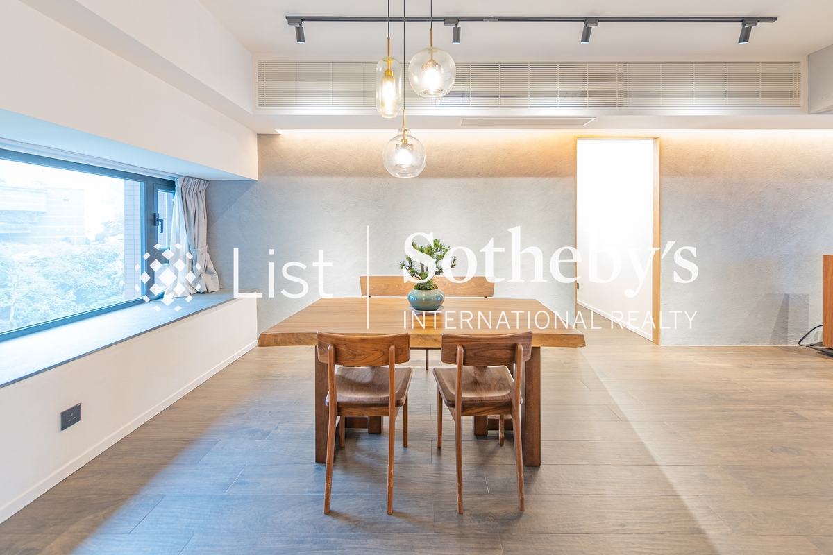 Ventris Place 雲地利台 | Living and Dining Room