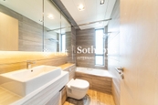 Broadwood Twelve 乐天峰 | Guest Bathroom