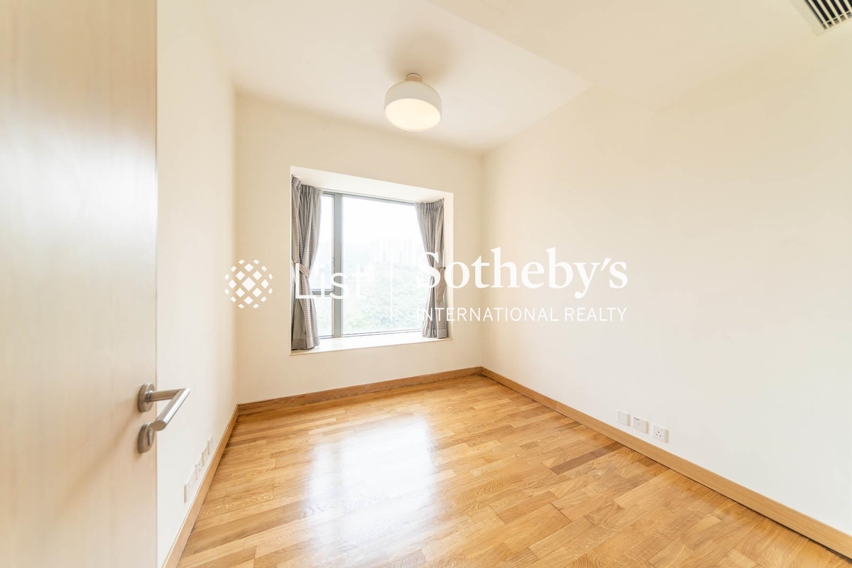 Broadwood Twelve 乐天峰 | Third Bedroom