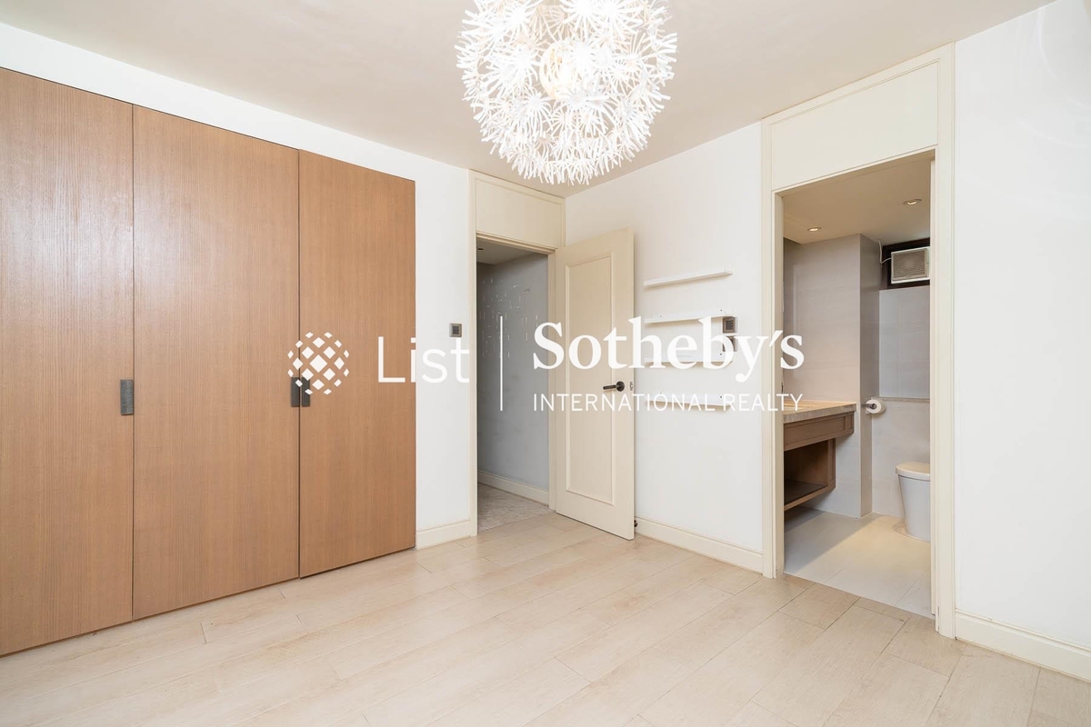 Goodview Garden 豐景台 | Third En-suite Bedroom