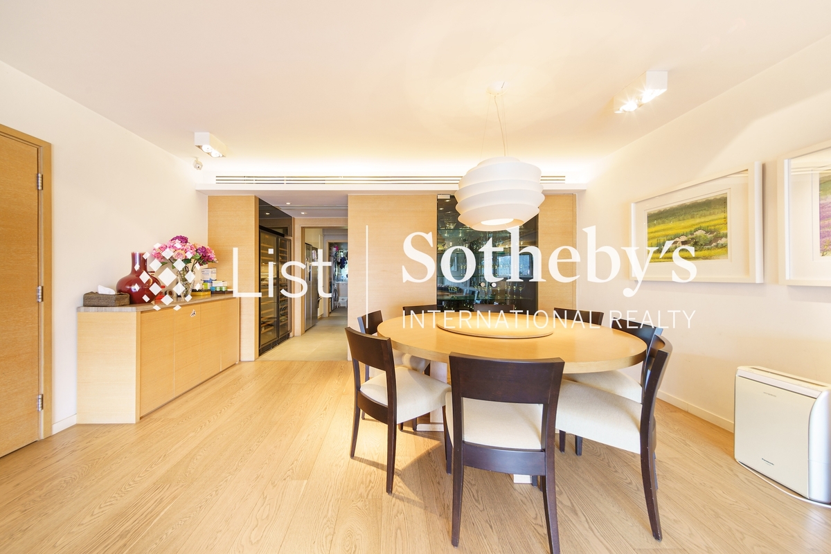 Craigmount 纪园 | Living and Dining Room