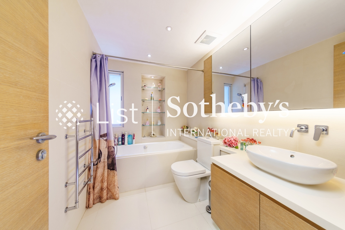 Craigmount 纪园 | Guest Bathroom