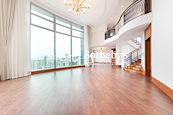 The Summit 御峰 | Living and Dining Room