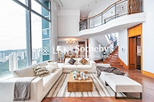 The Summit 御峰 | Living and Dining Room