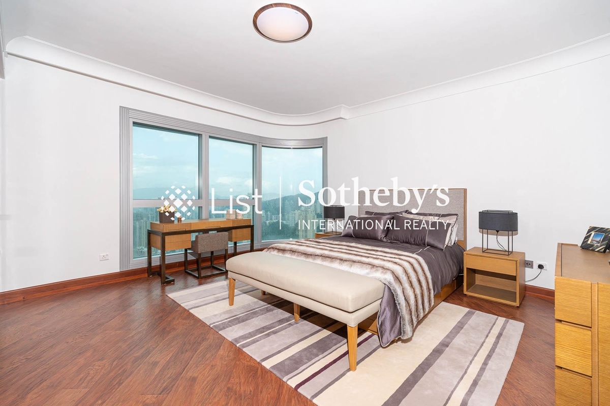 The Summit 御峰 | Master Bedroom