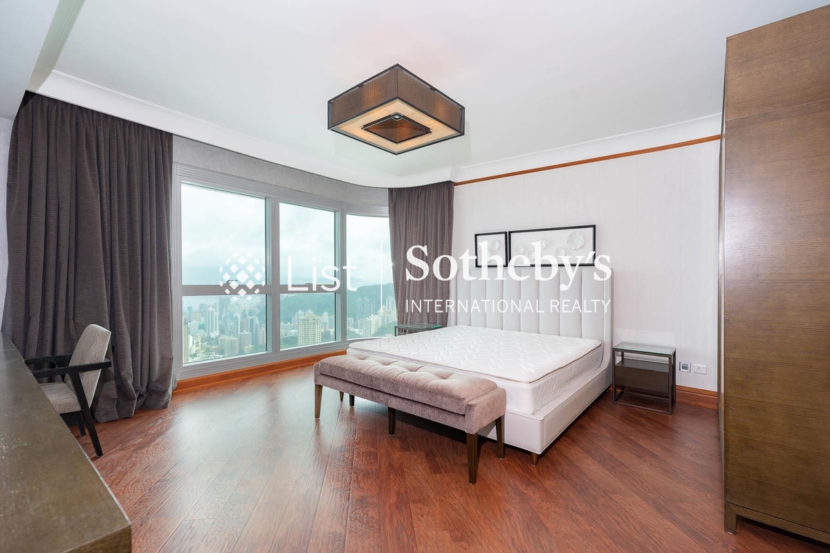 The Summit 御峰 | Master Bedroom